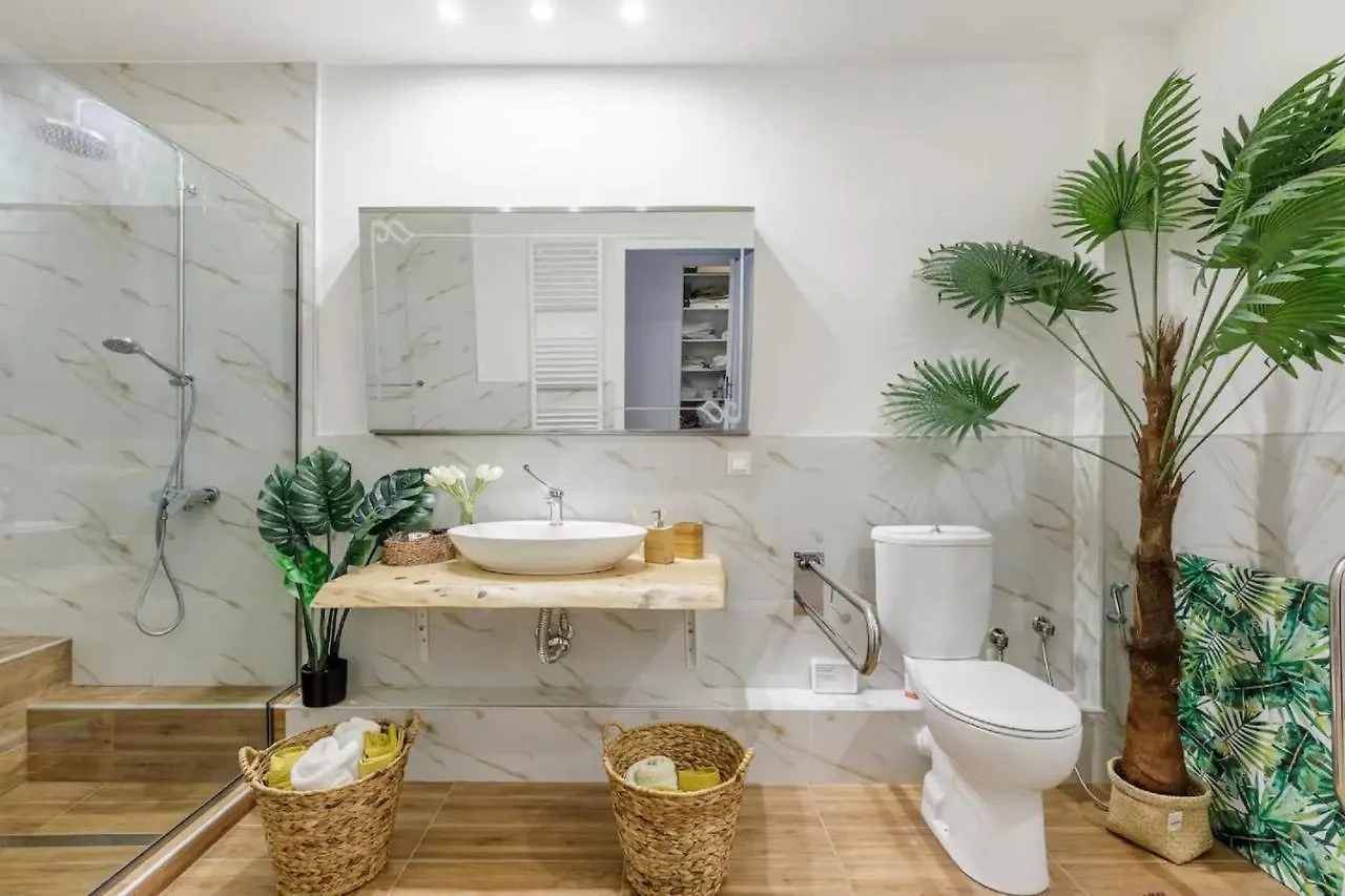 Felicity Loft In Thessaloniki _ Accessible & Comfortable